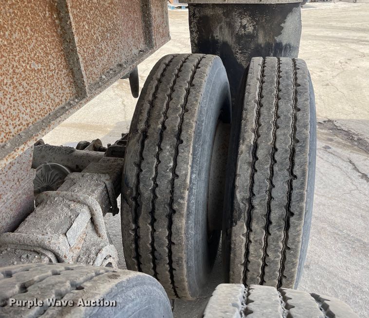 image for item DS5466 1987 Dorsey end dump trailer