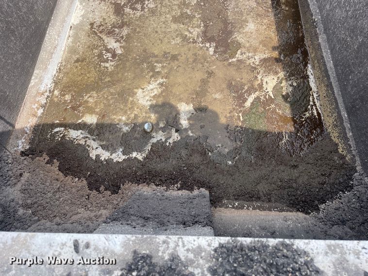 image for item DS5471 1987 Dorsey end dump trailer