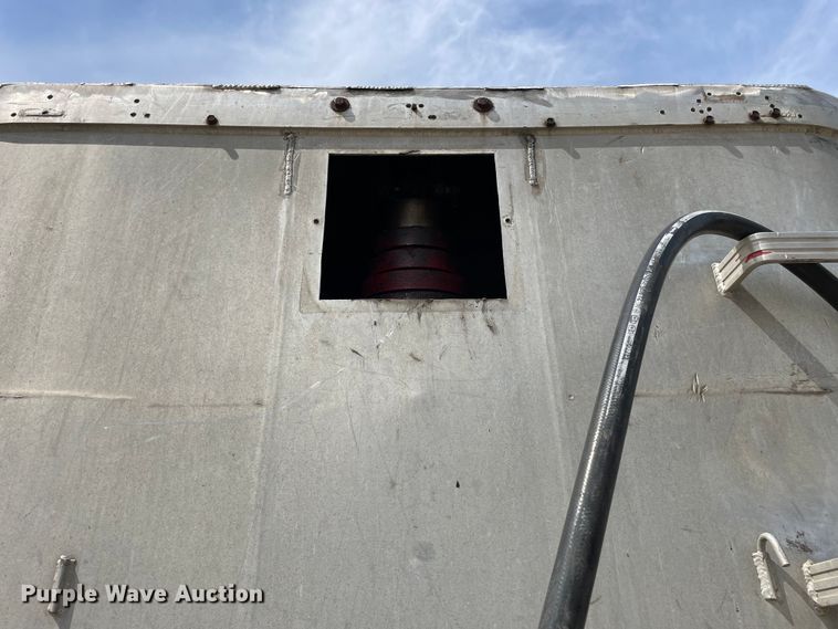 image for item DS5471 1987 Dorsey end dump trailer