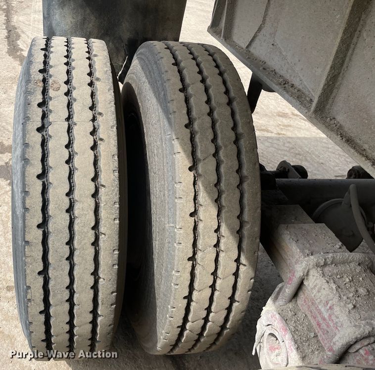 image for item DS5472 1987 Dorsey  end dump trailer