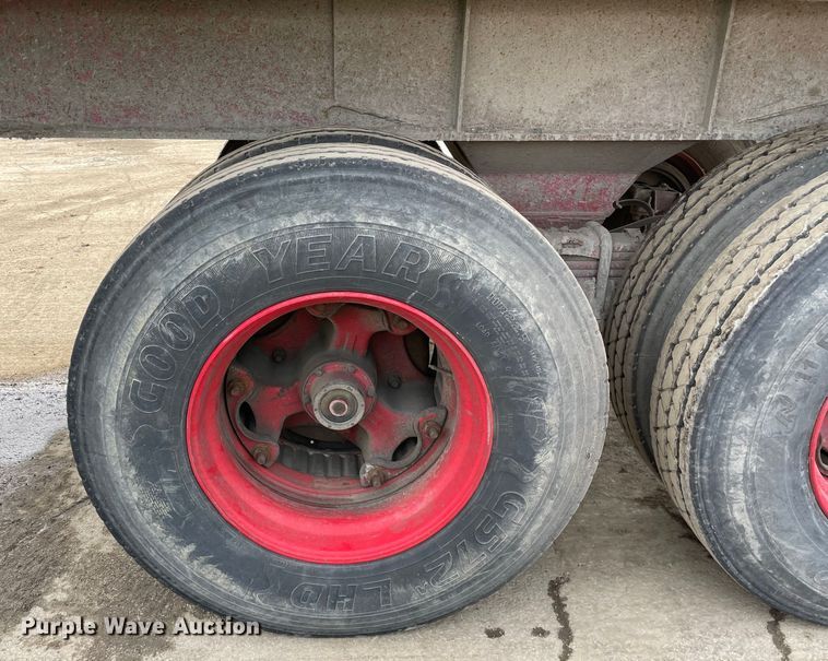 image for item DS5472 1987 Dorsey  end dump trailer