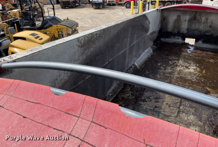 image for item DS5473 1987 Dorsey  end dump trailer