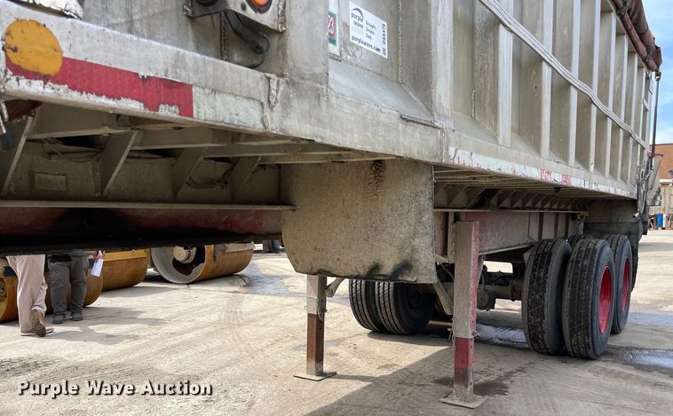 image for item DS5475 1987 Dorsey end dump trailer