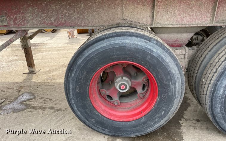 image for item DS5475 1987 Dorsey end dump trailer