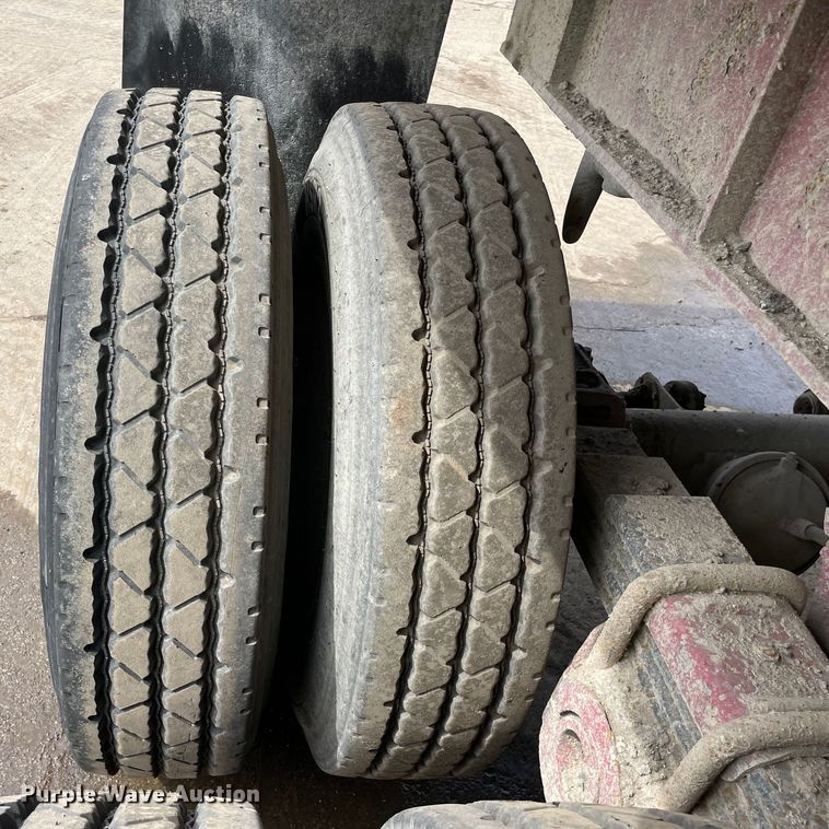 image for item DS5475 1987 Dorsey end dump trailer