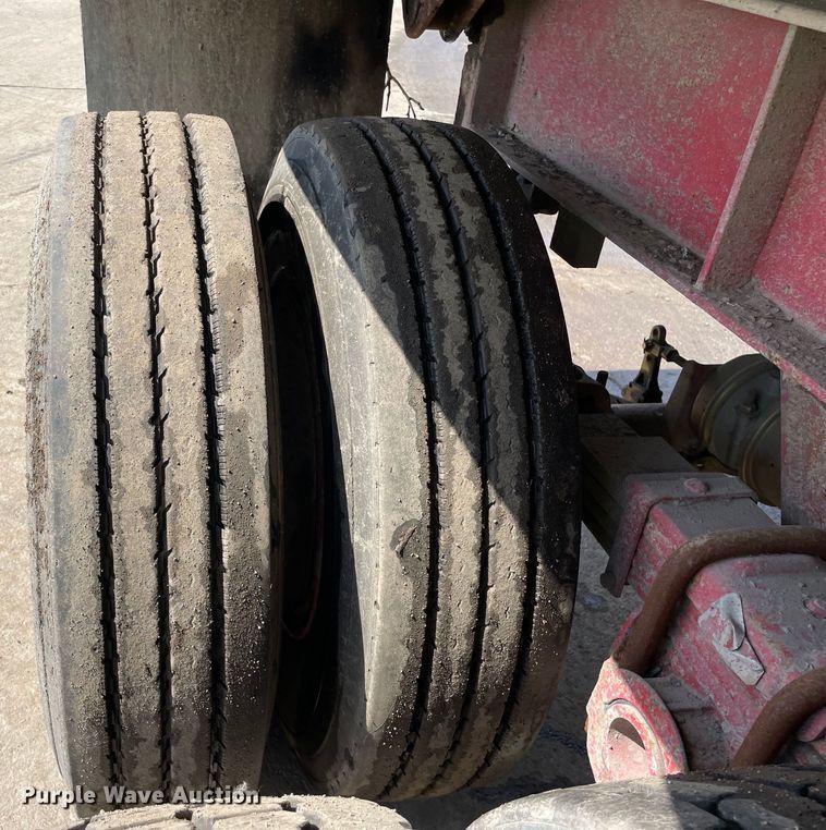 image for item DS5476 1990 Palmer  end dump trailer