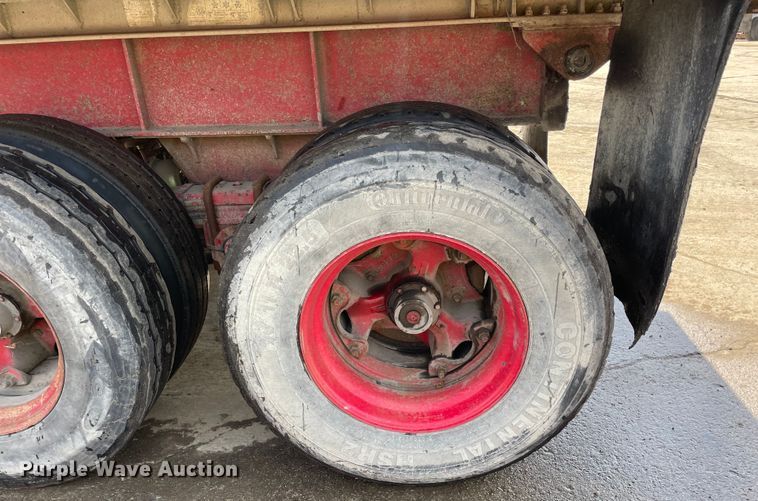 image for item DS5476 1990 Palmer  end dump trailer