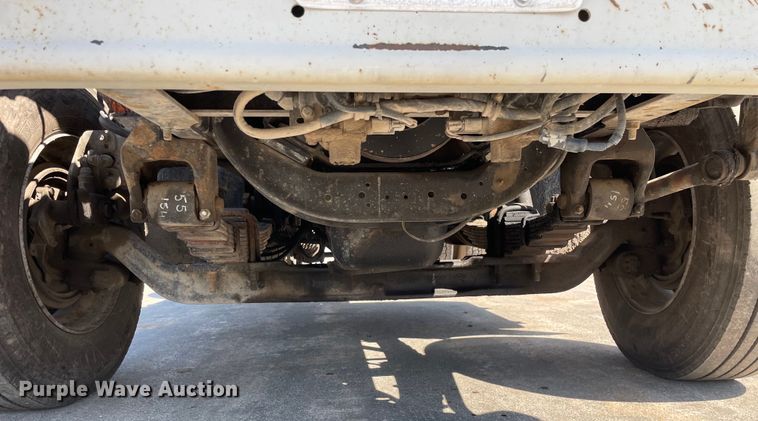 image for item DS5502 1999 International  2674 semi truck