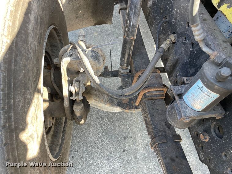 image for item DS5502 1999 International  2674 semi truck