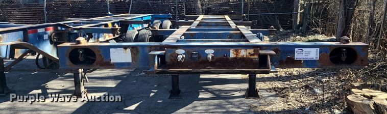 image for item DS7318 2006 Chassis King   container trailer