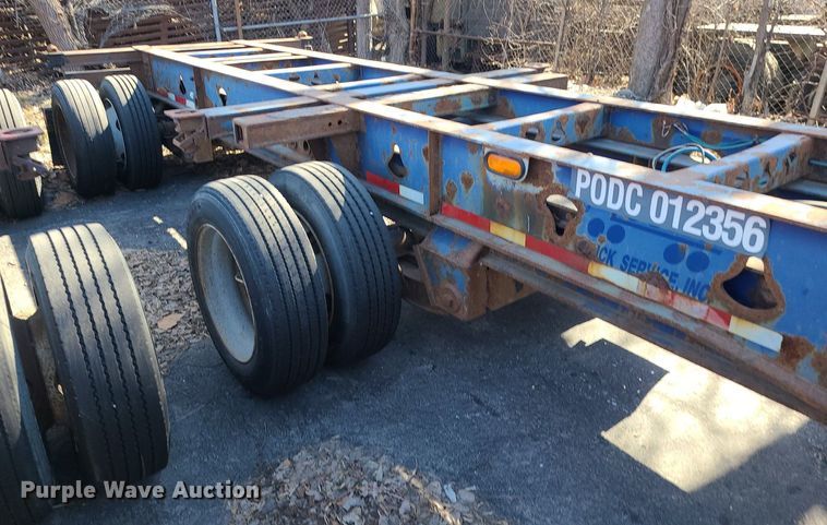 image for item DS7318 2006 Chassis King   container trailer