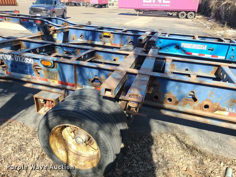 image for item DS7318 2006 Chassis King   container trailer