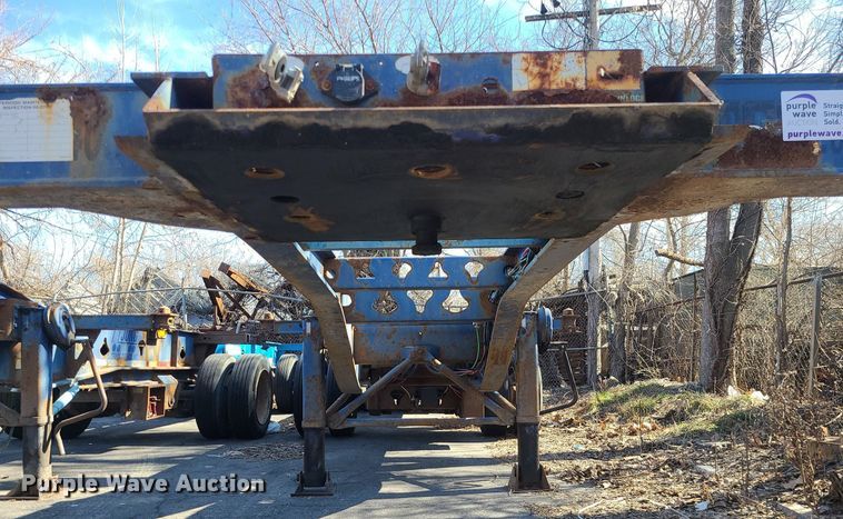 image for item DS7318 2006 Chassis King   container trailer