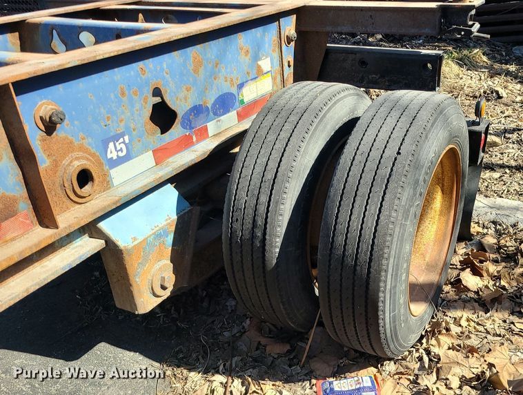 image for item DS7318 2006 Chassis King   container trailer