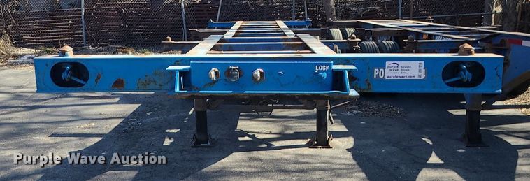image for item DS7319 2006 Chassis King   container trailer