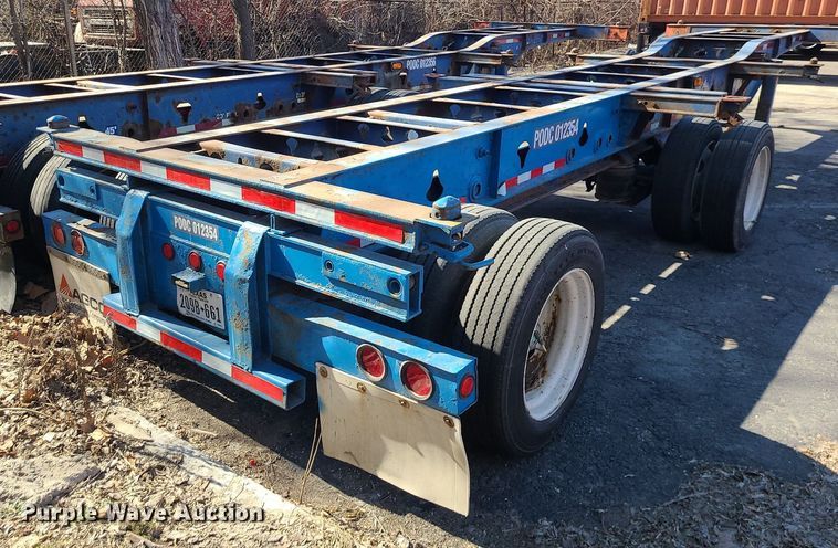 image for item DS7319 2006 Chassis King   container trailer