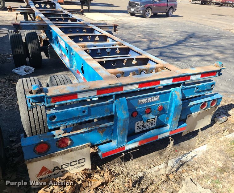 image for item DS7319 2006 Chassis King   container trailer