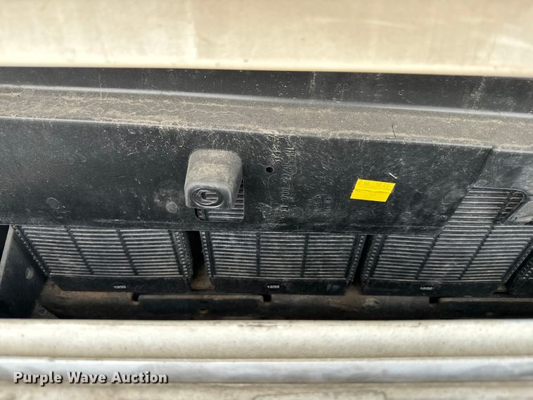 image for item DU3007 2020 Freightliner  Cascadia  semi truck