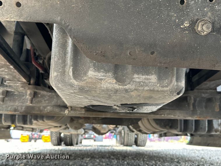 image for item DU3007 2020 Freightliner  Cascadia  semi truck