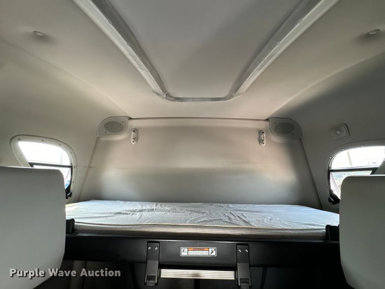 image for item DU3007 2020 Freightliner  Cascadia  semi truck