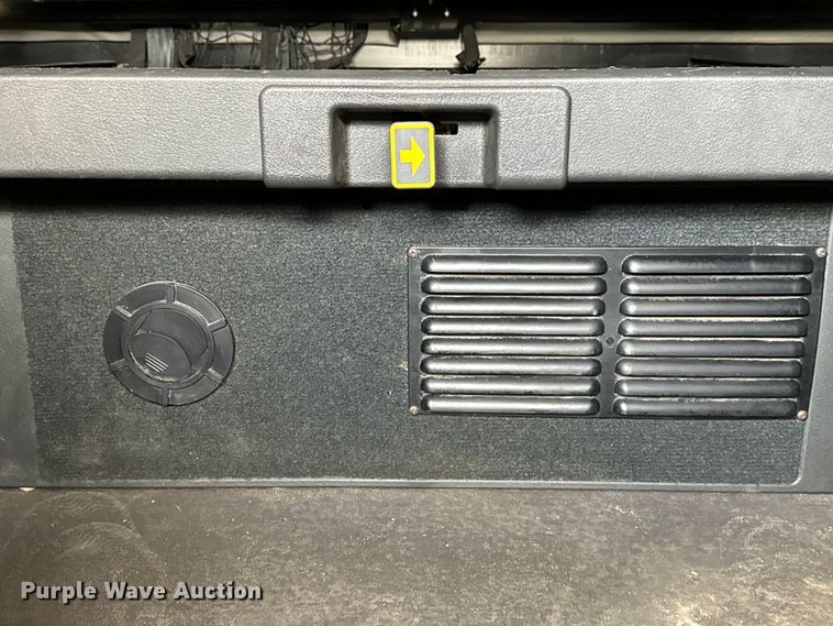 image for item DU3007 2020 Freightliner  Cascadia  semi truck