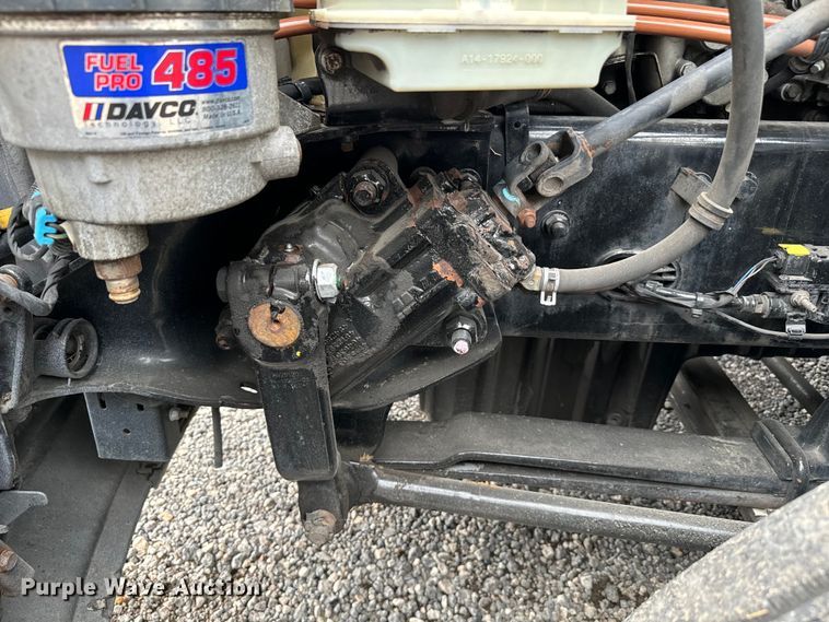 image for item DU3007 2020 Freightliner  Cascadia  semi truck