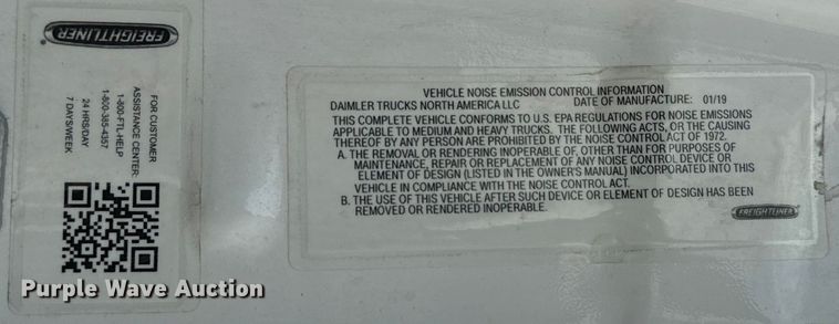 image for item DU3007 2020 Freightliner  Cascadia  semi truck