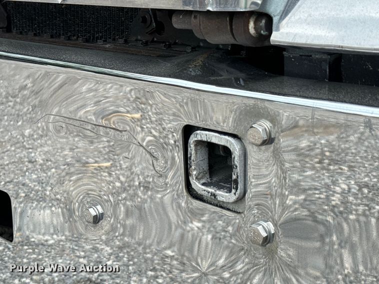 image for item DU3008 2005 Kenworth  W900  semi truck