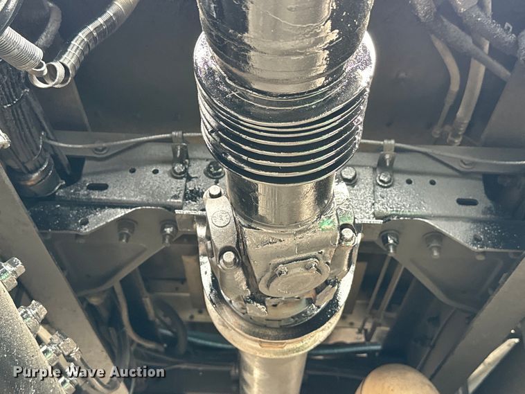 image for item DU3008 2005 Kenworth  W900  semi truck