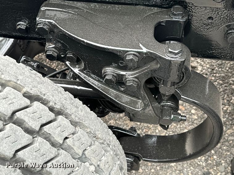 image for item DU3008 2005 Kenworth  W900  semi truck