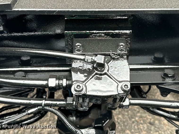 image for item DU3008 2005 Kenworth  W900  semi truck