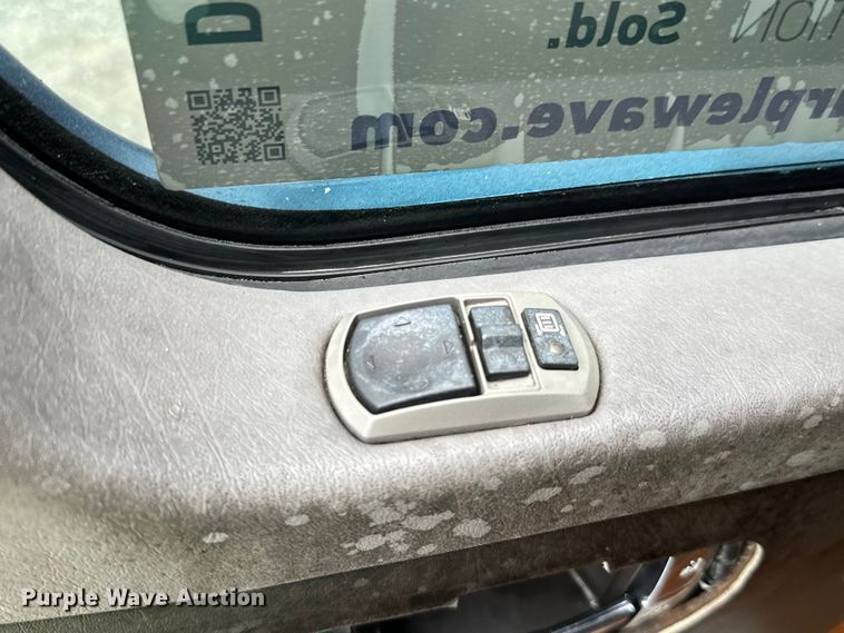 image for item DU3008 2005 Kenworth  W900  semi truck