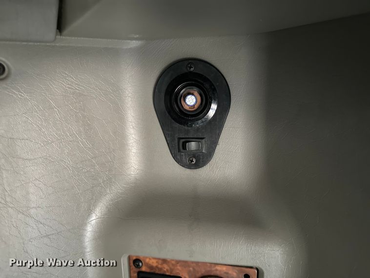 image for item DU3008 2005 Kenworth  W900  semi truck