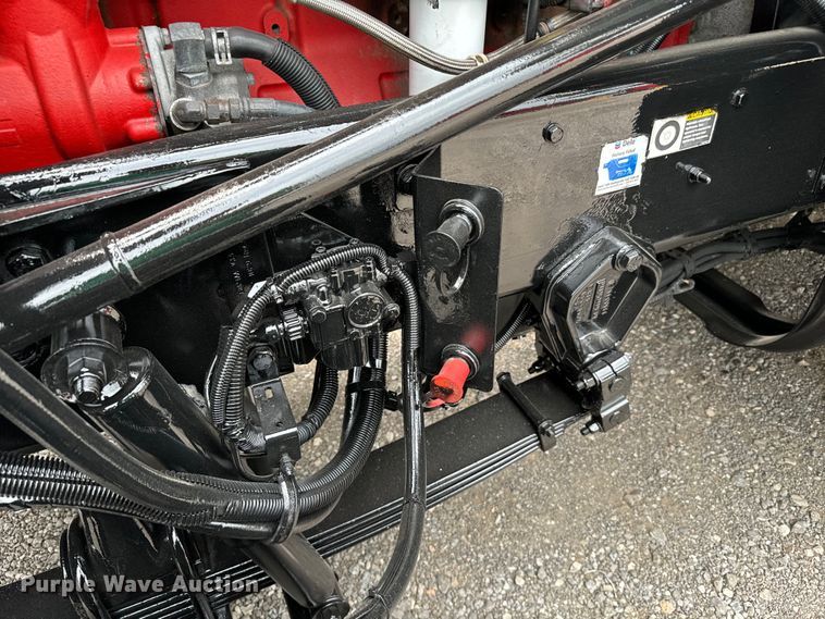 image for item DU3008 2005 Kenworth  W900  semi truck