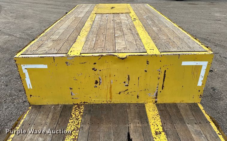 image for item EG1387 1993 Fontaine  HDFTT-5-10050ASP drop deck equipment trailer