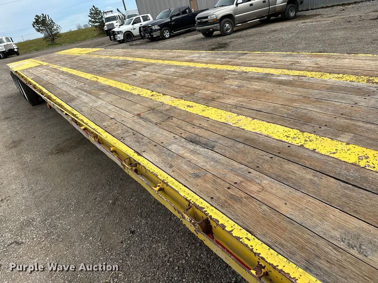 image for item EG1387 1993 Fontaine  HDFTT-5-10050ASP drop deck equipment trailer