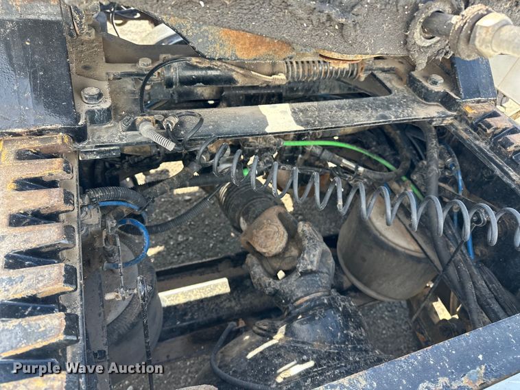 image for item EG1463 2013 Freightliner Coronado SD semi truck