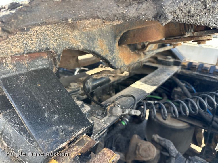 image for item EG1463 2013 Freightliner Coronado SD semi truck