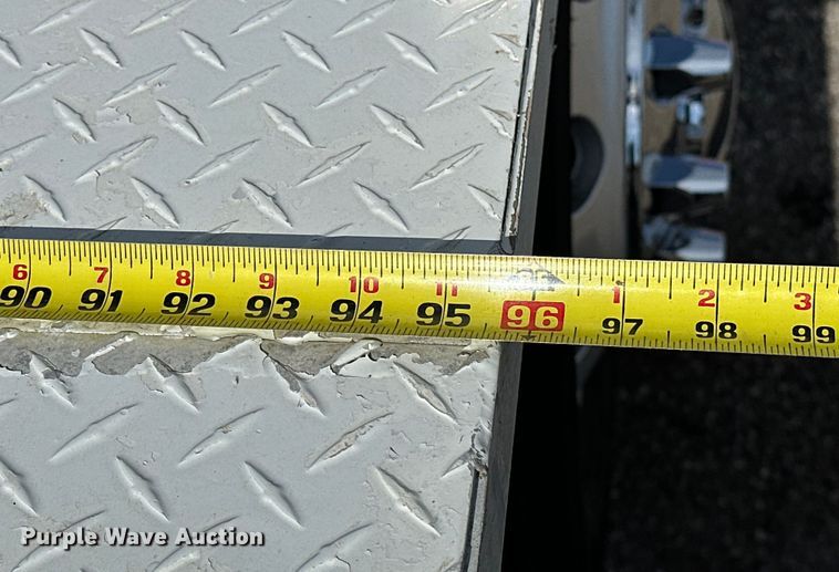 image for item EG1463 2013 Freightliner Coronado SD semi truck