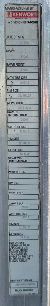 image for item EG1464 2012 Kenworth  T800 semi truck