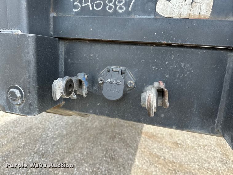 image for item EG1480 2004 Great Dane  GPS248 flatbed trailer