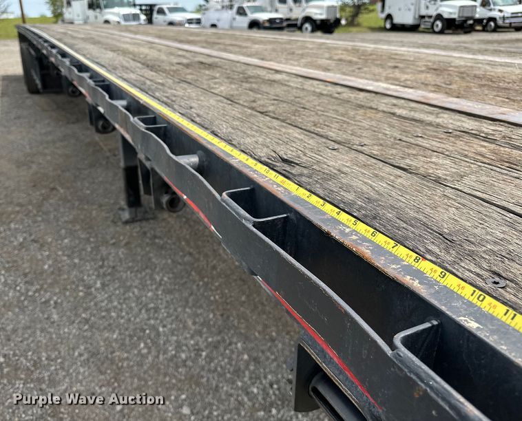 image for item EG1480 2004 Great Dane  GPS248 flatbed trailer