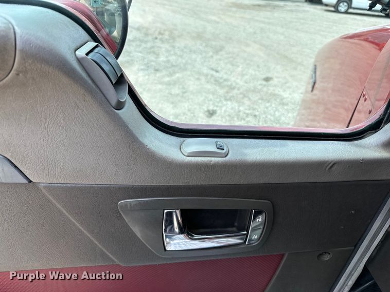 image for item EG1481 2015 Kenworth  T800 tank truck