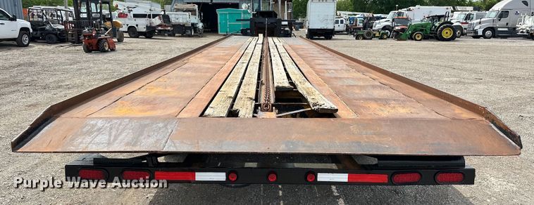 image for item EG1483 2002 Evaco  Superline  tilt deck equipment trailer