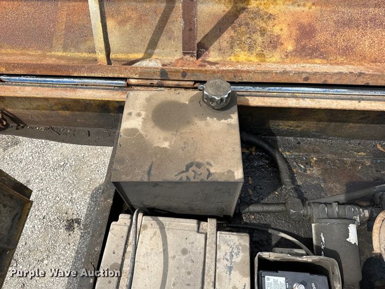 image for item EG1483 2002 Evaco  Superline  tilt deck equipment trailer