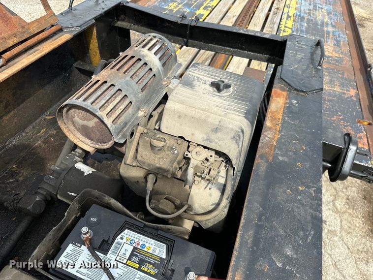 image for item EG1483 2002 Evaco  Superline  tilt deck equipment trailer