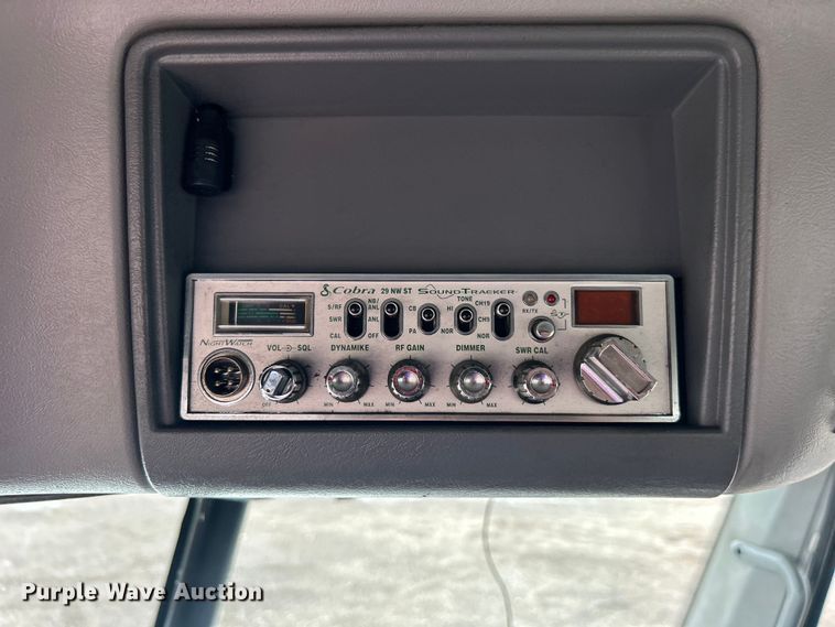 image for item EG1508 2002 Freightliner  Century Class semi truck