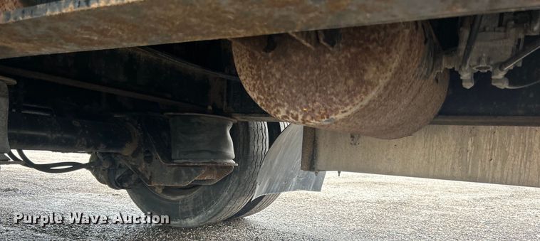 image for item EG1510 2007 Transcraft DTL-2100 drop deck equipment trailer