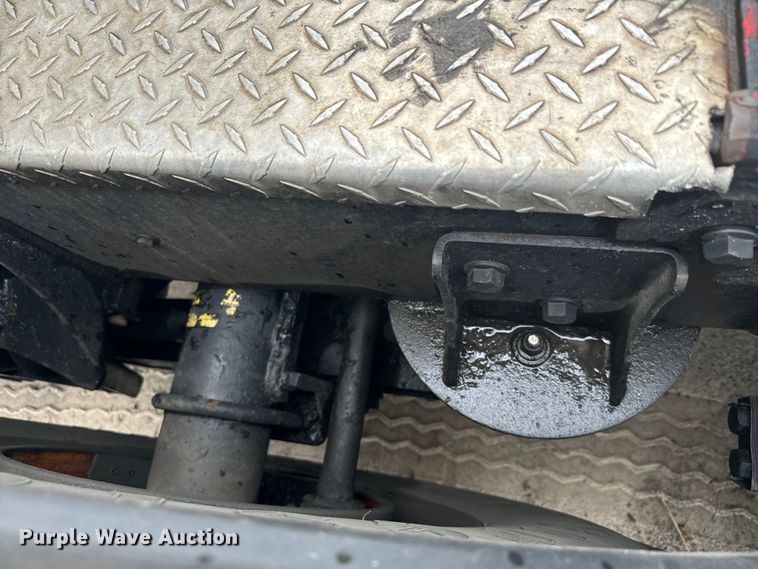 image for item EH5394 2000 Peterbilt 379 semi truck