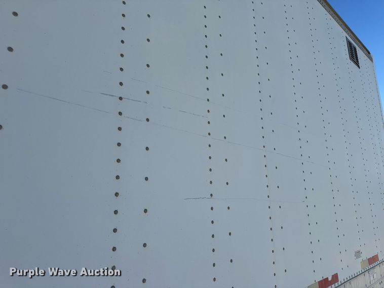 image for item EH6700 2001 Stoughton AVW-482T-S-C dry van trailer